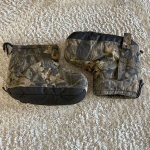 Icebreaker Boot Blanket Camo Overboot Coverage Hunting Fishing